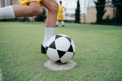 نهائي دوري الأبطالذروة الصراع الأوروبي بين العمالقة