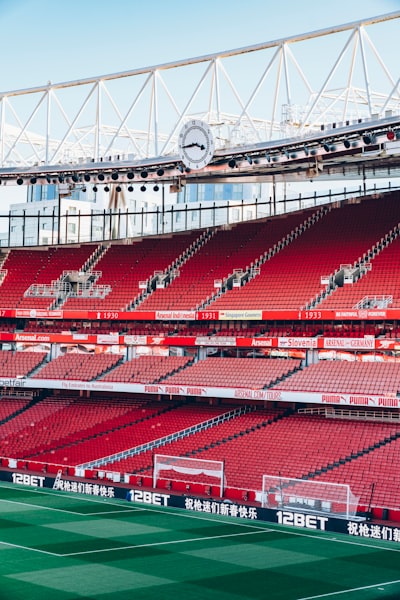 مباراهليفربولوتوتنهامهوتسبيراليوممواجهةناريةفيالدوريالإنجليزي