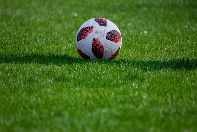نتائج الدوري الإنجليزي يوم أمستفاصيل المباريات وأبرز الأحداث